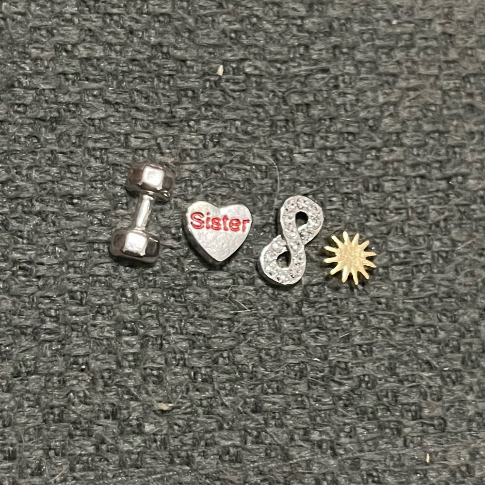 Window Locket and charms - Picture 4 of 5
